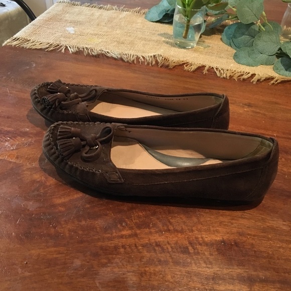 Cole Haan Brown Suede Loafers Tassels Classic Academia Fall Preppy Old Money - Picture 7 of 10